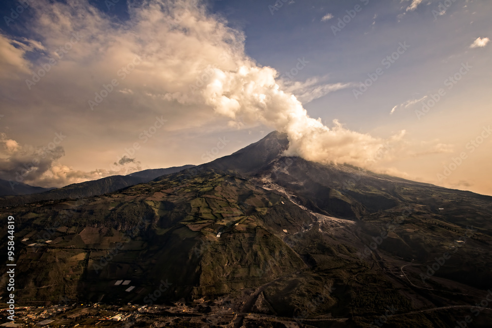Tungurahua Volcano Powerful Explosion