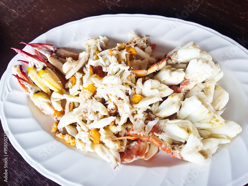 steamed blue crab legs, tha...