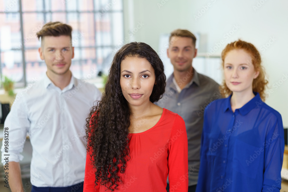 Naklejka premium junges team am arbeitsplatz