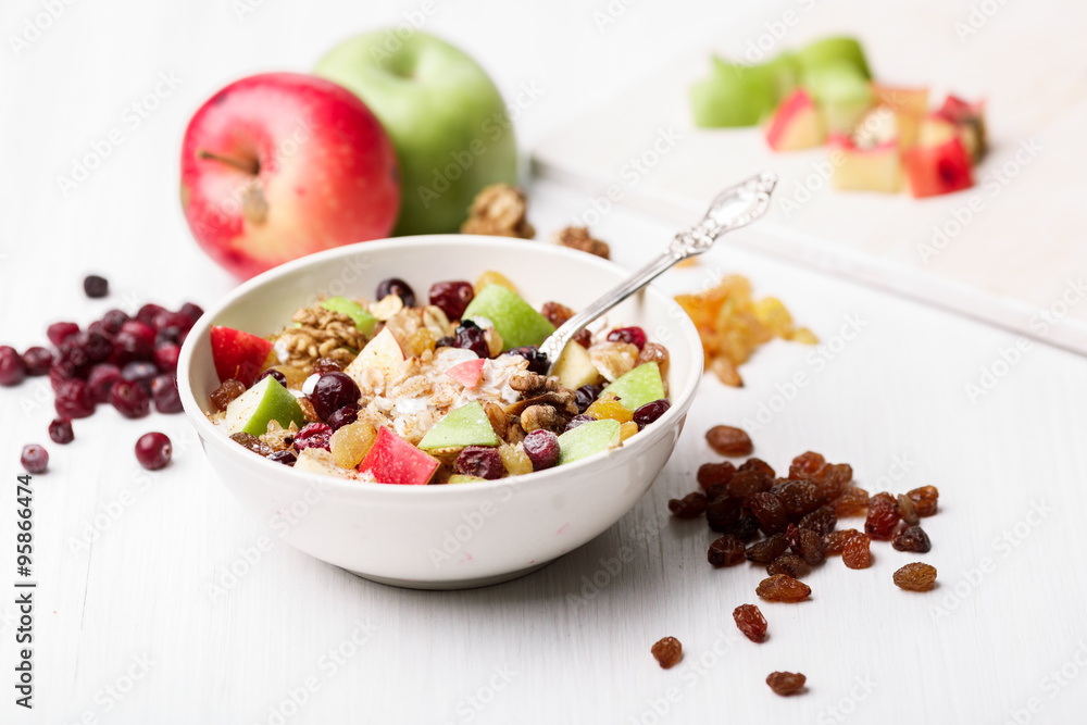 Cranberry raisins apple cereal Cranberry raisins apple cereal
