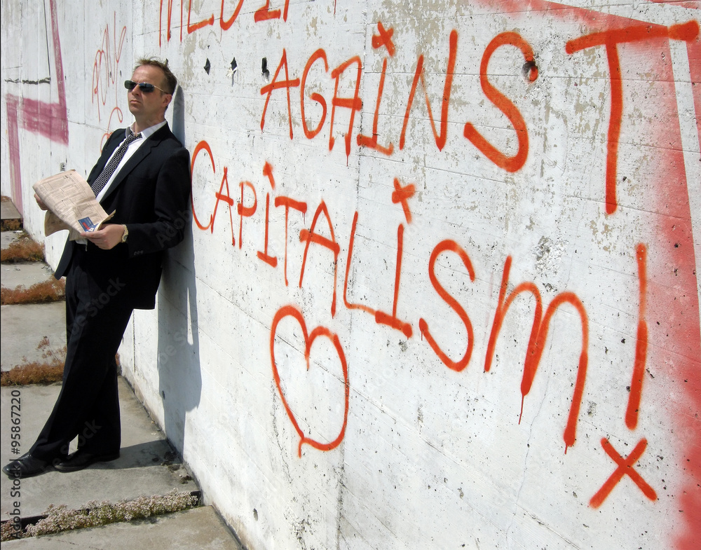 Gegen Kapitalismus StockFoto Adobe Stock