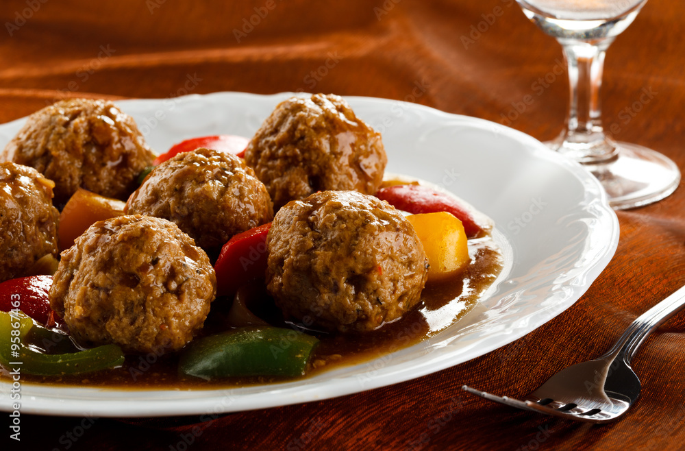 Roasted meatballs and vegetables Roasted meatballs and vegetables