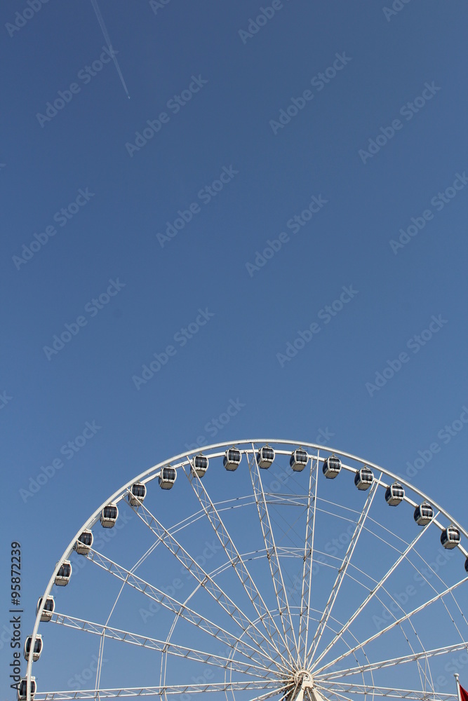 Fototapeta premium Marina eye in Abu Dhabi with clean blue sky.