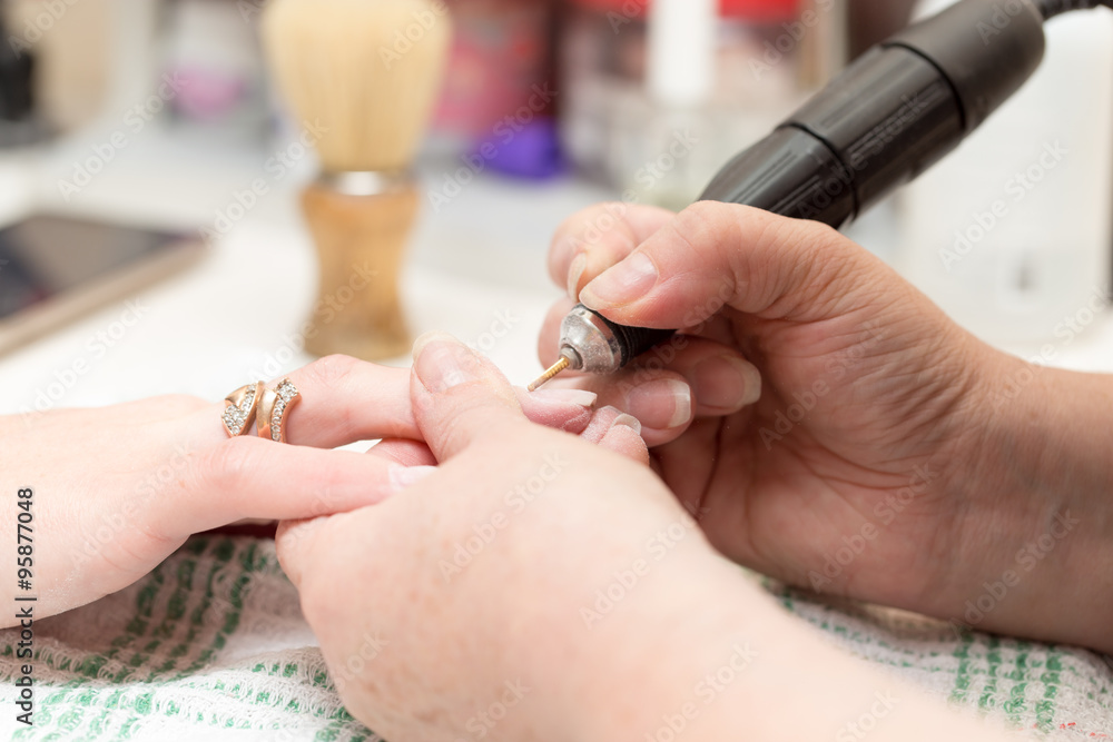Obraz premium Manicure in a beauty salon