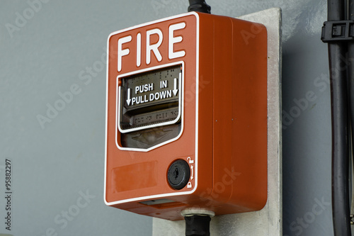 fire alrm swithch on the.pull down to use it