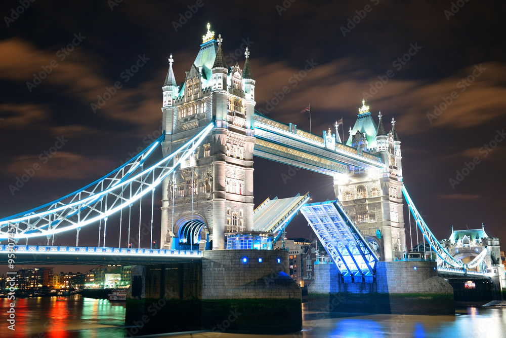 Obraz premium Tower Bridge London