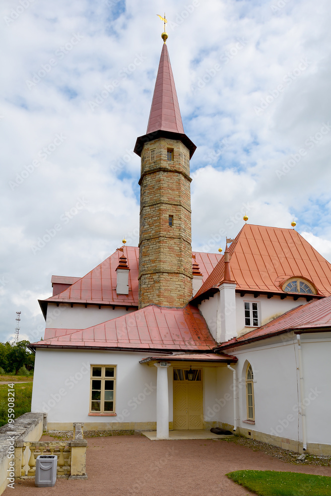 Gatchina, Prioratsky Palace yard