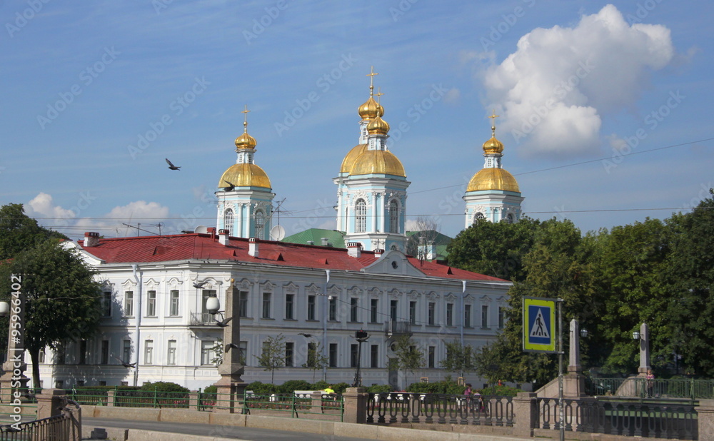 palais de saint petersbourg