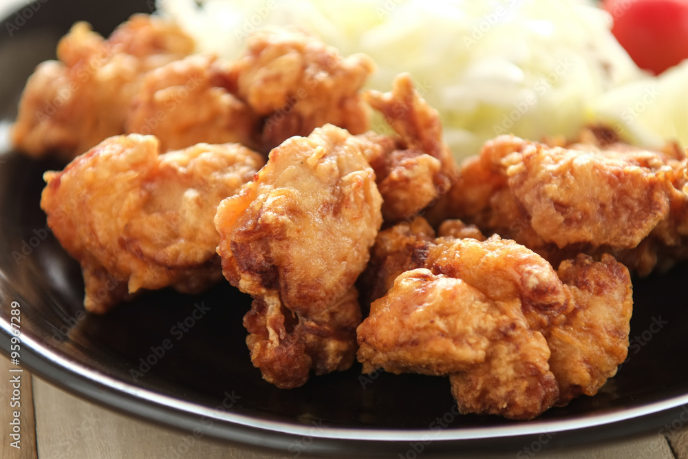 鳥の唐揚げ
