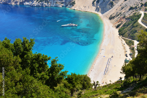 Myrtos beach © Piotr Krzeslak