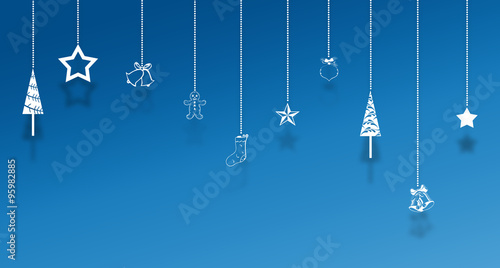 Hängende Weihnachtsdekoration vor Hintergrund