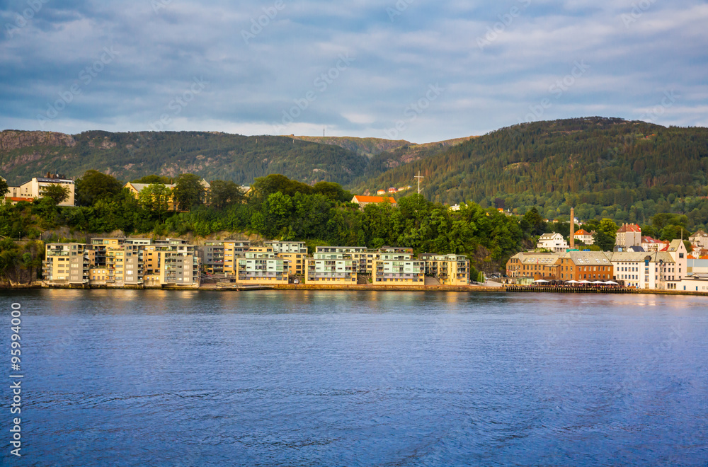 Houses on the shore of the Norwegian Sea , Bergen , Norway