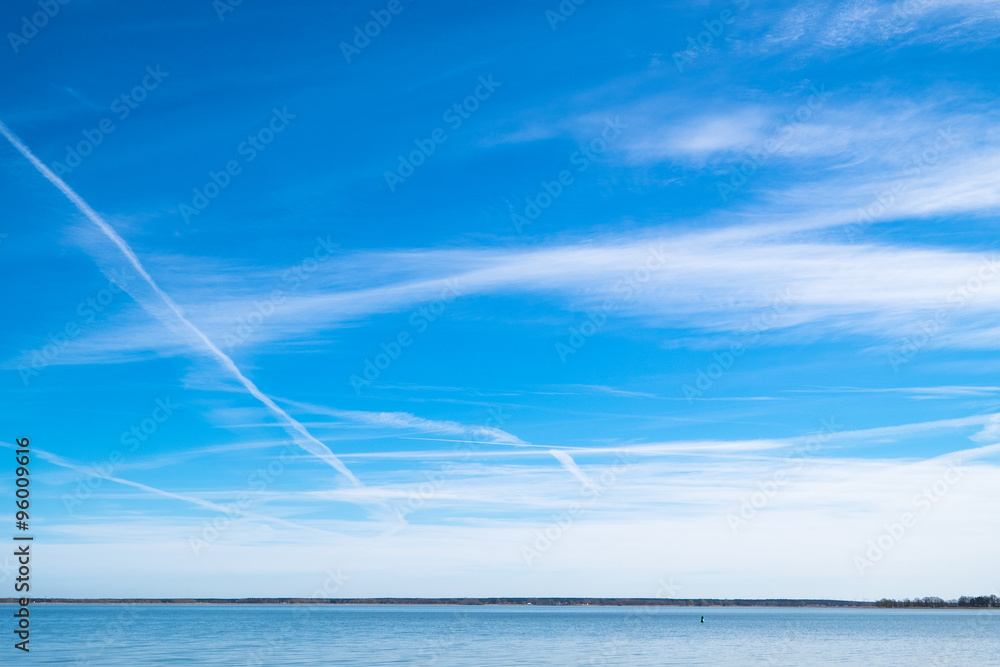 Der Bodden und der Himmel Der Bodden und der Himmel