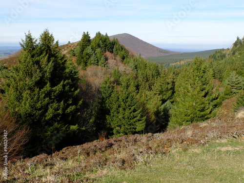 Puys des gouttes et Chopine - Auvergne photo