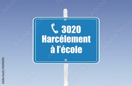 panneau 3020 harcèlement 16112015