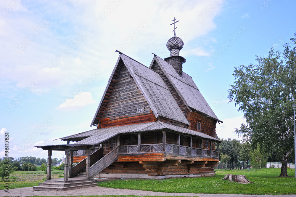 Fototapeta premium wooden Church in Suzdal, Russia