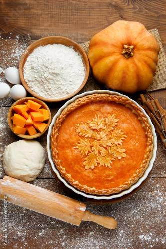 Photos Traditional american homemade pumpkin pie