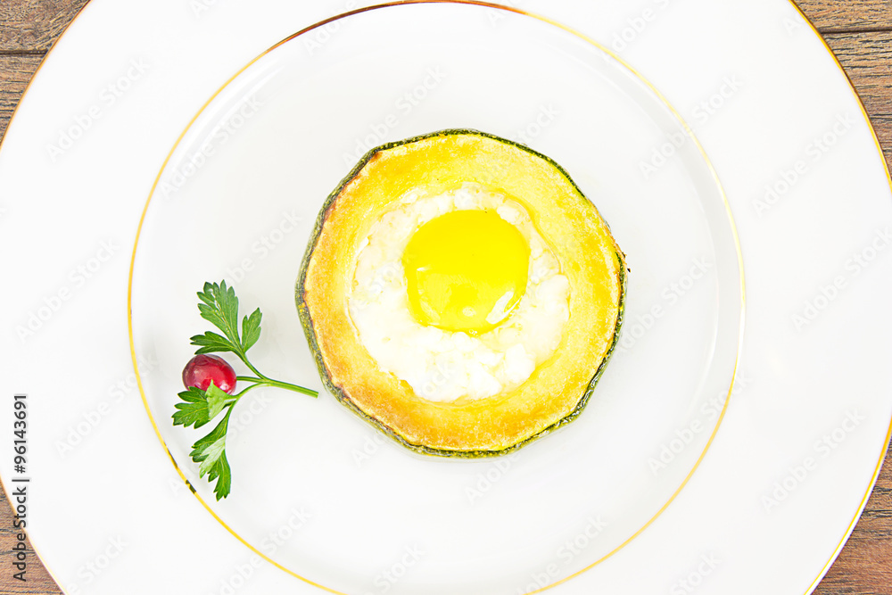 Dietary Breakfast: Scrambled Eggs with Zucchini Dietary Breakfast: Scrambled Eggs with Zucchini