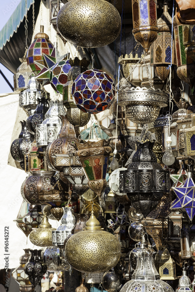 Fototapeta premium Moroccan lampshades at market stand