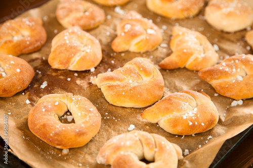 Homemade pretzels © ivanmateev