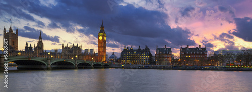 Panoramic view of London at sunset #96169607