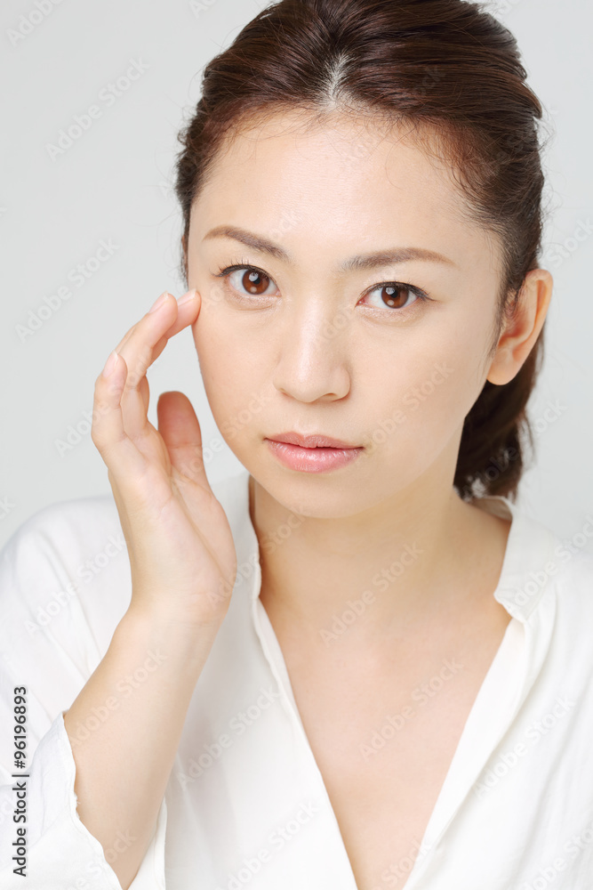 スキンケア・女性 スキンケア・女性