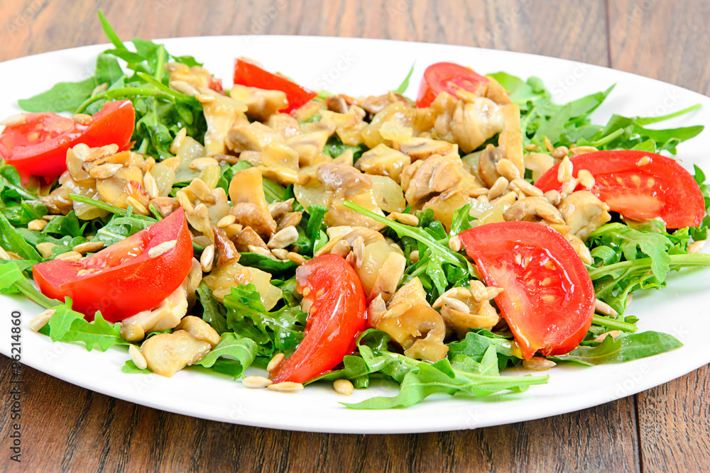 Salad with Tomatoes, Mushrooms, Arugula and Seeds Salad with Tomatoes, Mushrooms, Arugula and Seeds