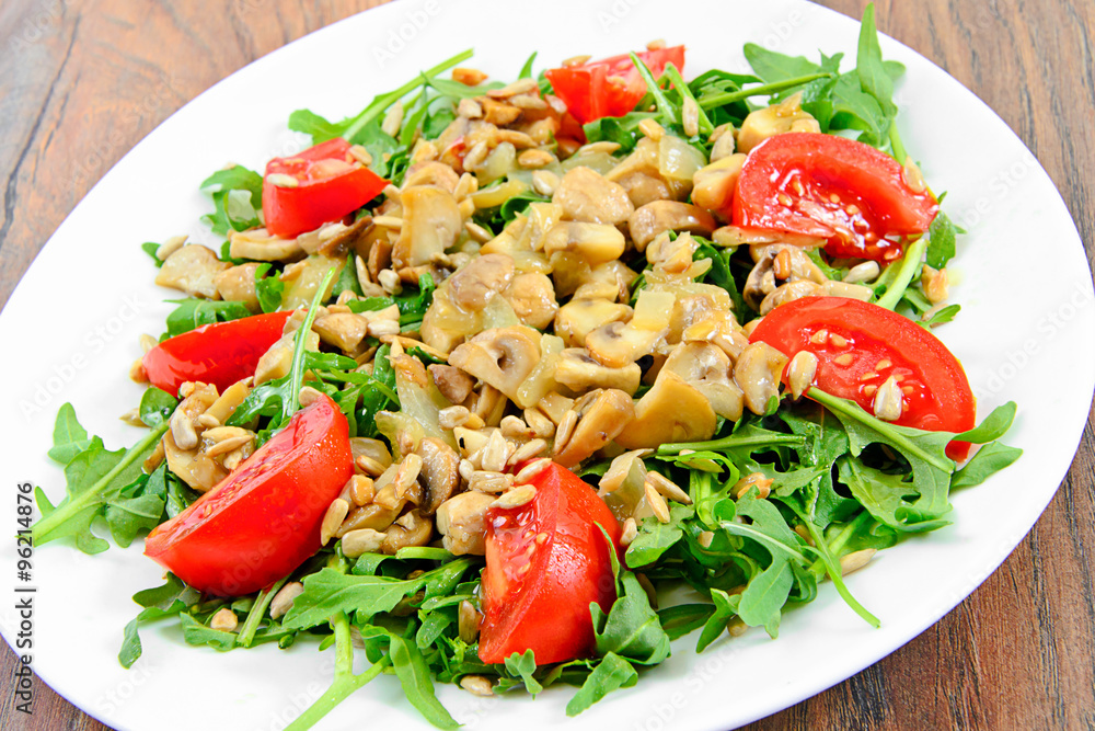 Salad with Tomatoes, Mushrooms, Arugula and Seeds Salad with Tomatoes, Mushrooms, Arugula and Seeds