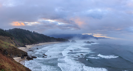 Keuken achterwand Kust Ecola State Park boven Cannon Beach  © elena_suvorova