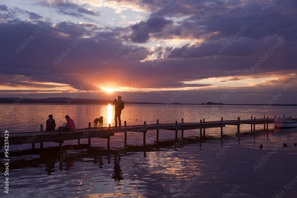 Fototapeta premium Zachód słońca nad Steinhuder Meer