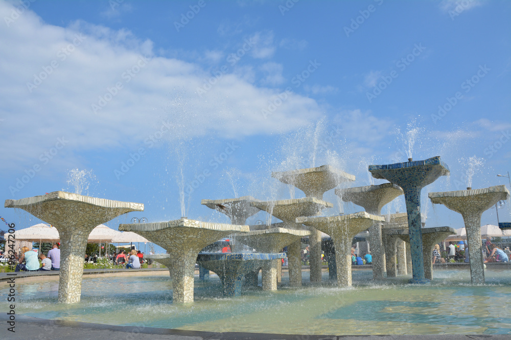 Fototapeta premium Fountains in Gdynia