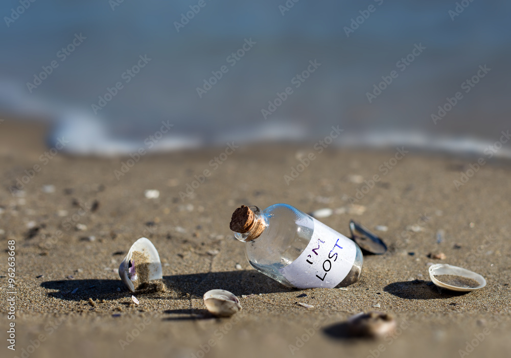 Obraz premium message in a bottle