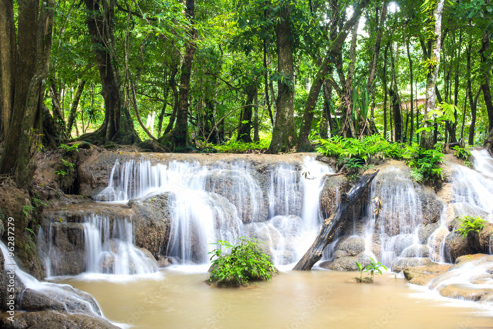 Naklejka premium Keingkravia waterfall at sangkhlaburi, Kanjanaburi. Thailand