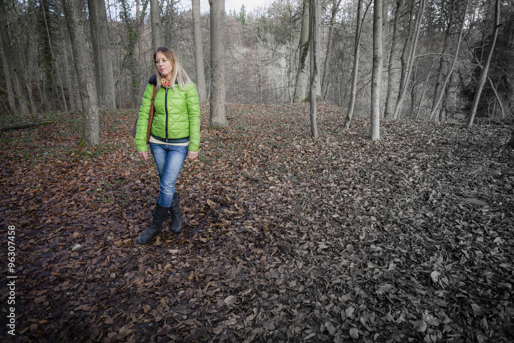 Einsam im Wald Einsam im Wald