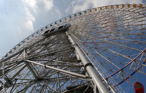 Ferris wheel in the port of Yokohama - Japan