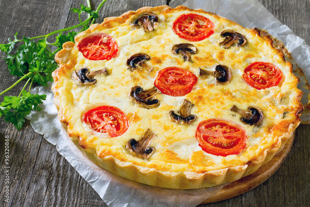 Quiche Lorraine pie with chicken and mushrooms