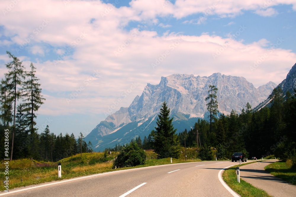 Fototapeta premium Zugspitze vom Fernpass aus gesehen