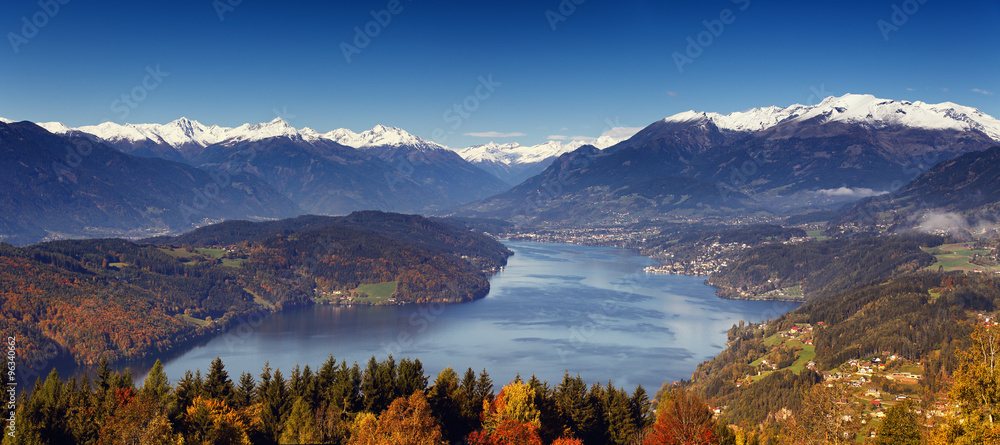 Morning autumn view on Lake Millstatt in Austria