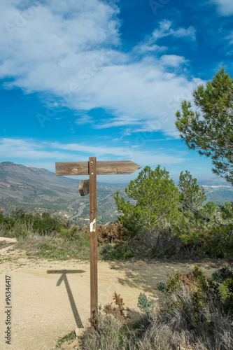 Hiking signpost © Olaf Speier
