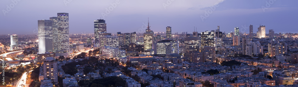 Fototapeta premium Tel Aviv Cityscape At Sunset