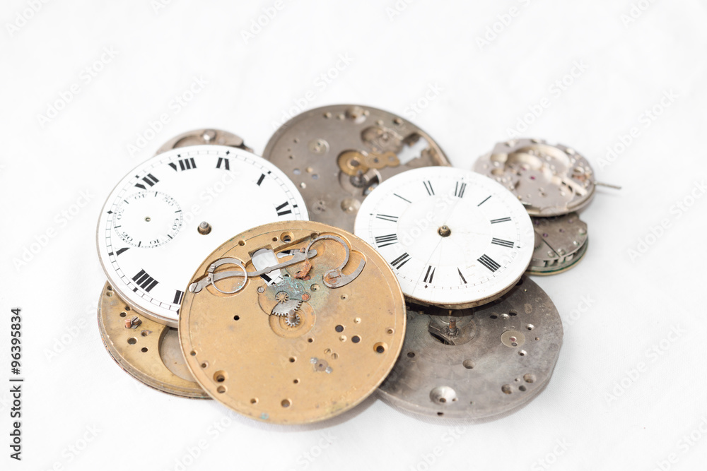 Reparation and restoration of watches Reparation and restoration of watches