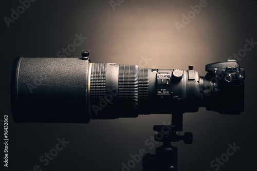 Tablou pe pânză Professional digital photo camera with tele lenses