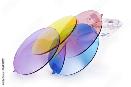 Resin glass for spectacles