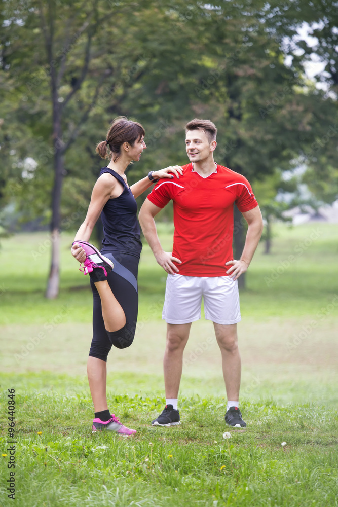 Obraz premium Young people training outdoor