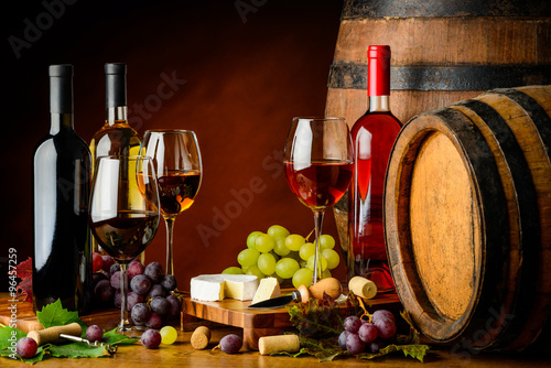 wine, grapes and cheese