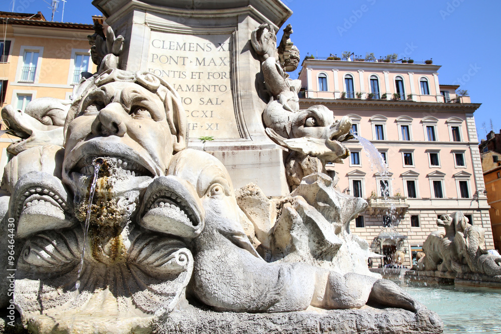  Fontana del Pantheon in Rome, Italy