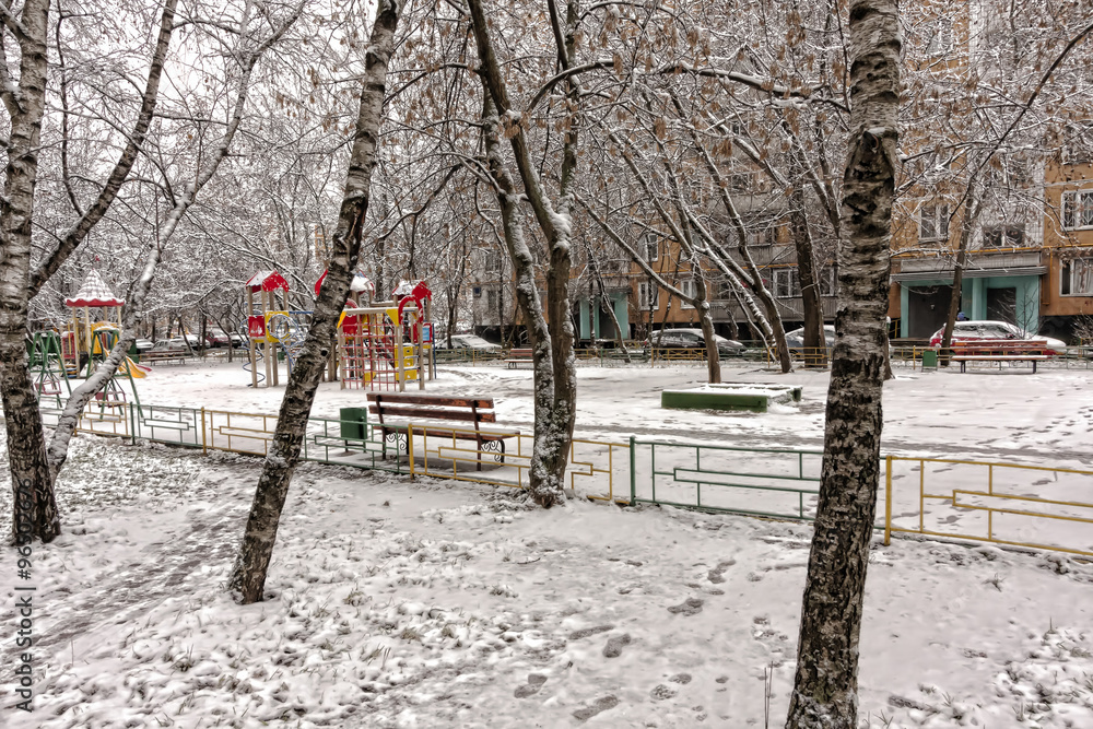 Naklejka premium Frozen play garden panorama