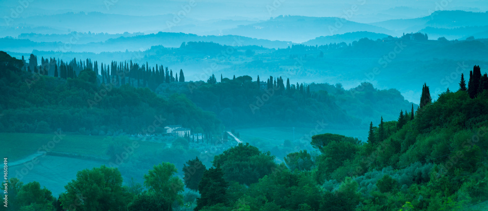 Fields in Tuscany - obrazy, fototapety, plakaty 