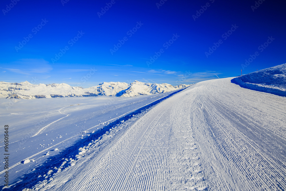 Ski - A ski trail, Thyon, 4 Valleys, Switzerland
