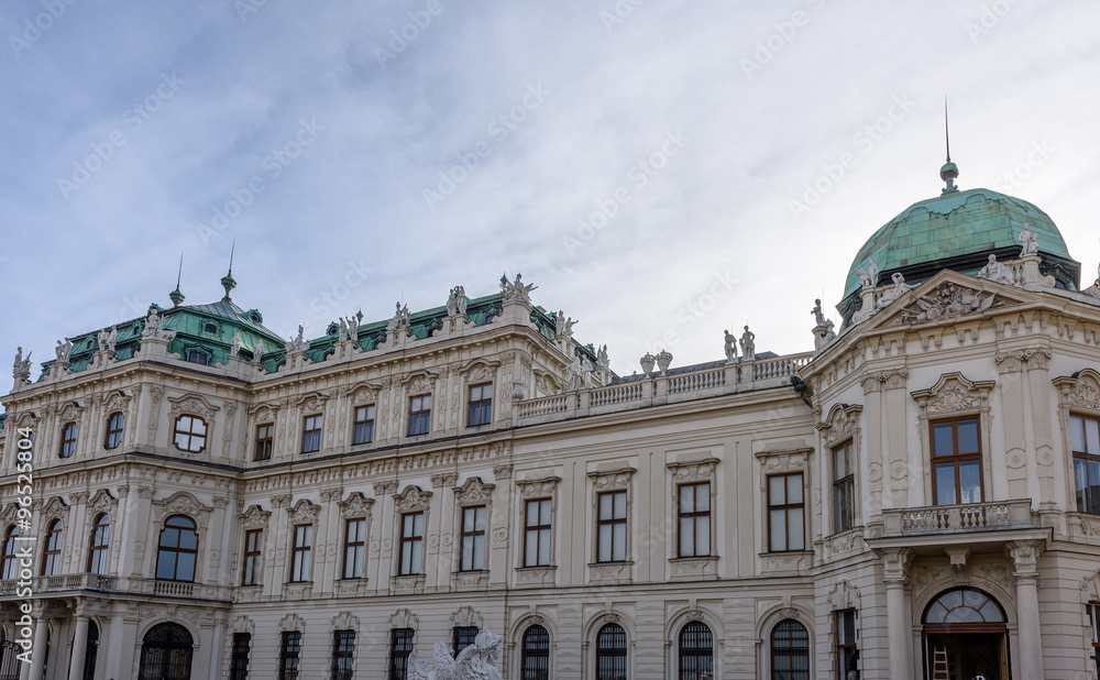 Obraz premium Belweder i Muzeum w listopadzie, Wiedeń, Austria